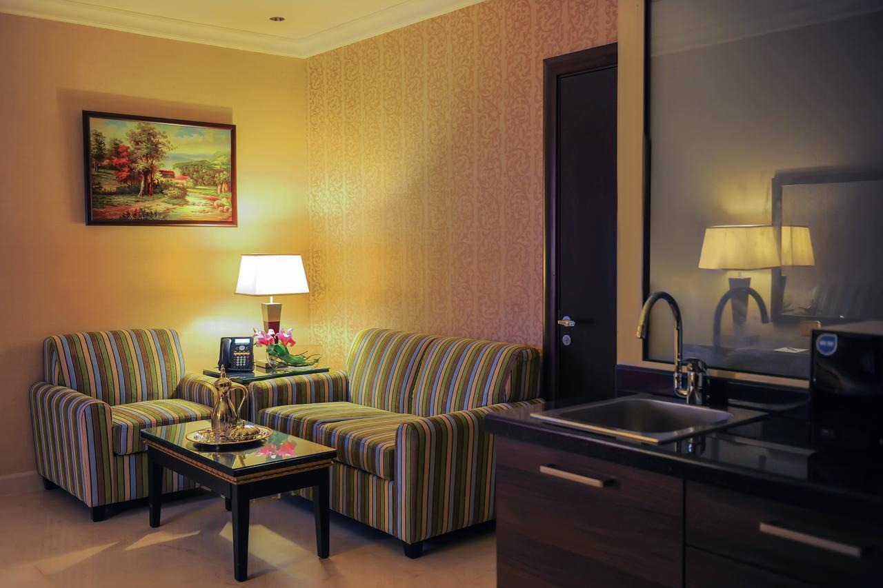 Suite Inn Hotel Riyadh Bagian luar foto