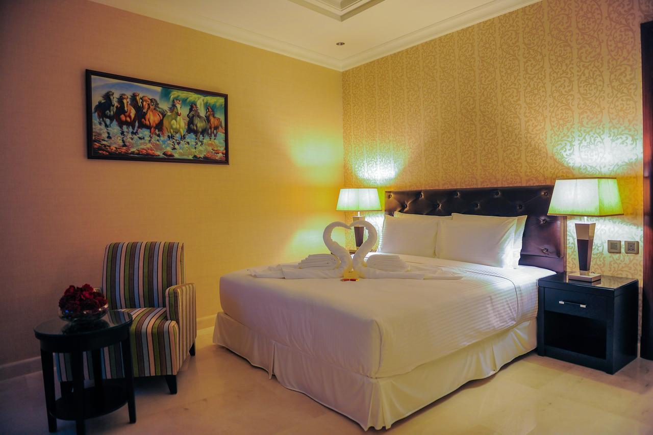 Suite Inn Hotel Riyadh Bagian luar foto
