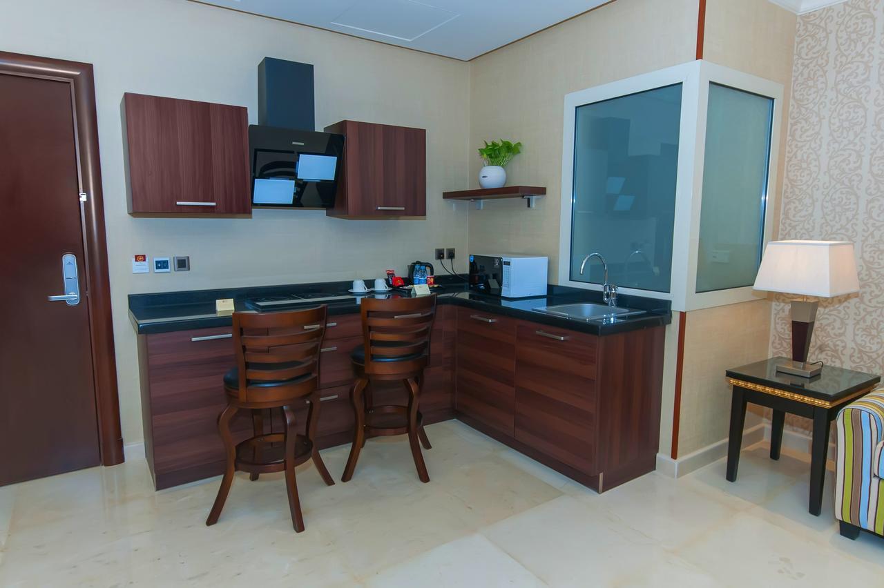 Suite Inn Hotel Riyadh Bagian luar foto